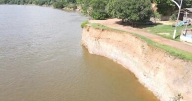 Novo Santo Antônio: Prefeitura decreta emergência após avanço de erosão às margens do Rio das Mortes