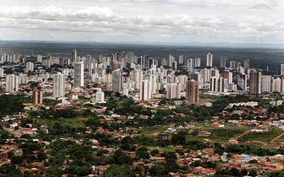 Cuiabá é a única capital do Brasil sem decoração de Natal neste ano; entenda