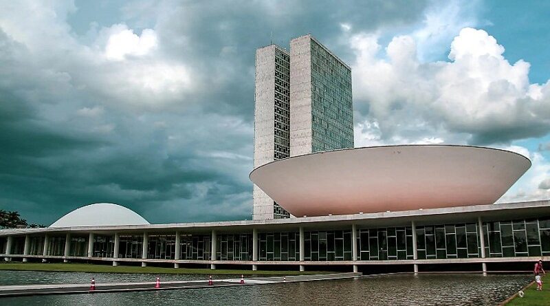 Câmara aprova universidade exclusiva para esporte e outra para povos indígenas