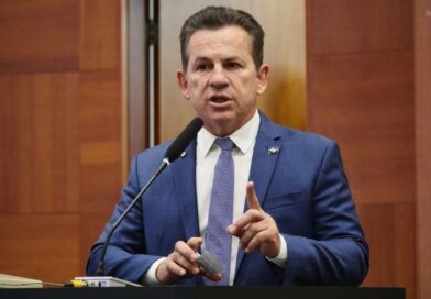 Mendes cita pacote de obras e ajuste na previdência do servidor