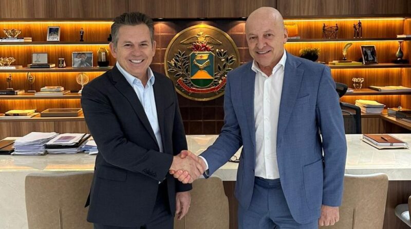 DECISÃO TOMADA: Mauro Mendes passa a faixa de governador para Otaviano Pivetta no dia 31 de março