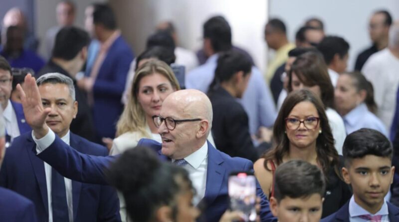 Pivetta recebe cargo de governador em cerimônia na AL