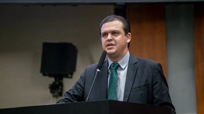 Lei protege crianças e barra ideologia de gênero nas escolas de Mato Grosso