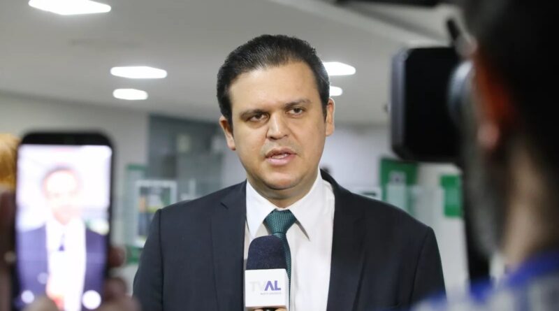 Deputado Thiago Silva apresenta projeto para ampliar vacinação contra meningite em crianças
