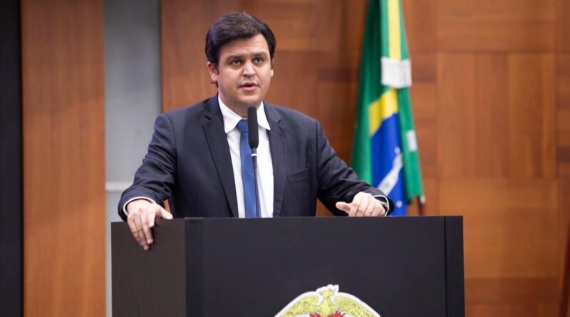 Deputado Thiago Silva defende apoio do Estado aos municípios para implementação da Guarda Municipal