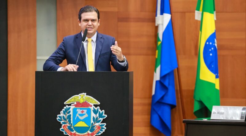 Deputado Thiago Silva reforça atuação com leis e projetos em defesa das crianças e adolescentes