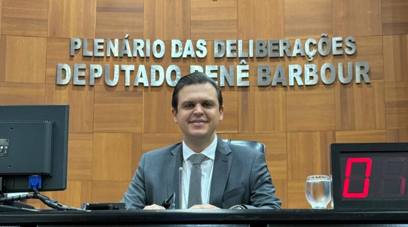Thiago Silva é o 5º nome mais lembrado em Pesquisa para Deputado Estadual