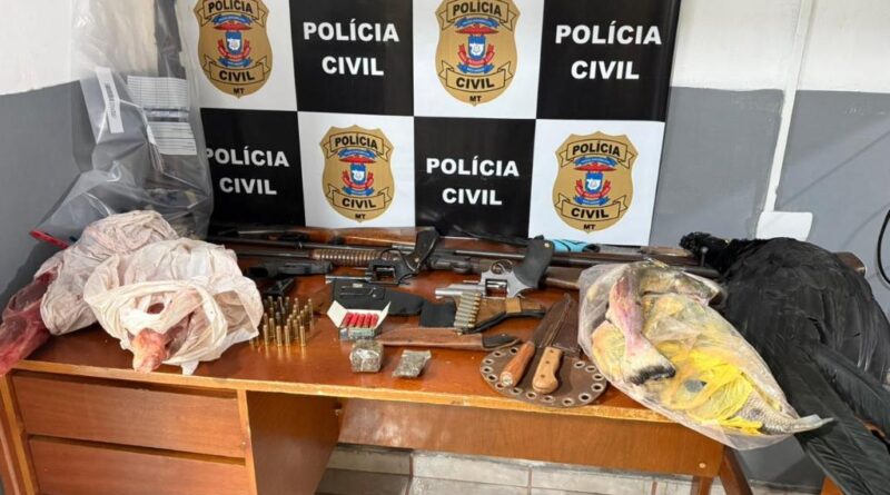 Polícia Civil prende 10 pessoas e apreende 7 armas em operação na zona rural de Canarana