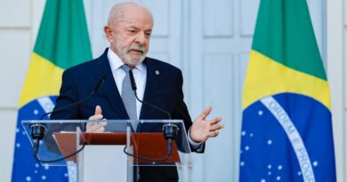 “Não se meta nas eleições no Brasil”, diz Lula a Trump