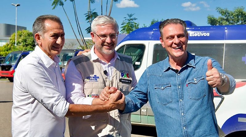Fávaro viabiliza entrega histórica de 383 veículos para a saúde em MT