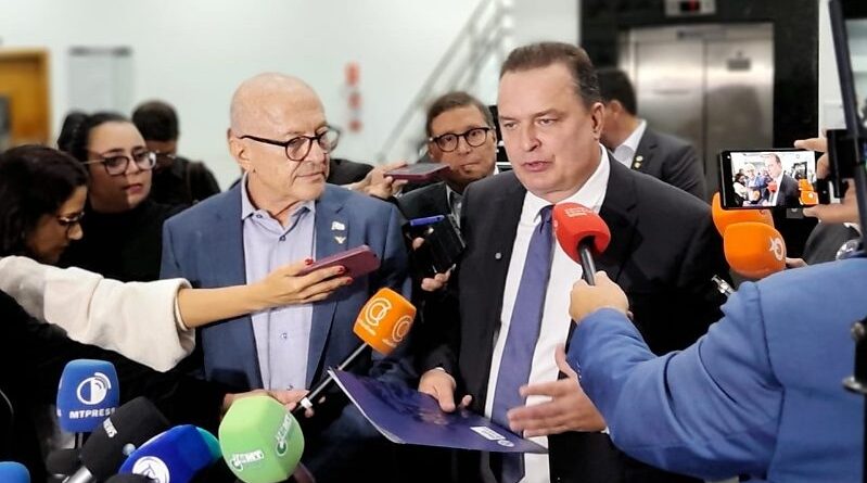 Max Russi agradece Pivetta por antecipar chamamento de aprovados na PM