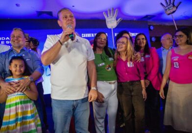 Centro-esquerda alcança bloco mais expressivo em três décadas