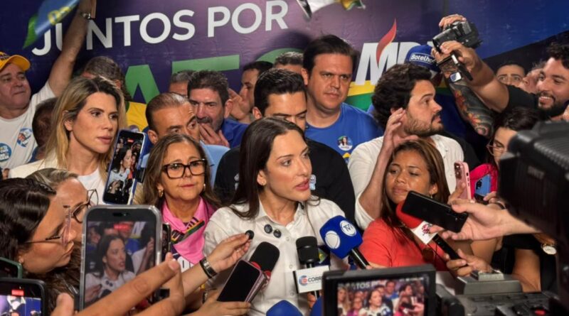Ao lado de Fagundes e Jayme, Janaina oficializa candidatura e minimiza atrito com ‘rebeldes’ do PL