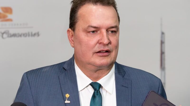 Max afirma que reeleição será a última disputa à Assembleia