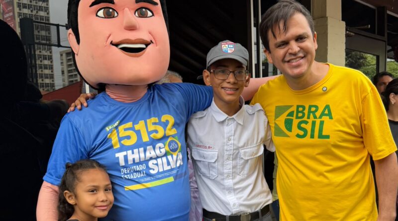Thiago Silva participa de desfile de 7 de Setembro em Rondonópolis e destaca importância do patriotismo