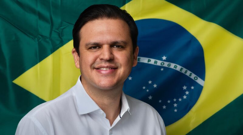 Thiago Silva defende conservadorismo e valores da família