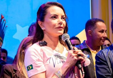 Após mulher ser morta com 16 facadas, Virginia Mendes cobra prisão perpétua para feminicidas